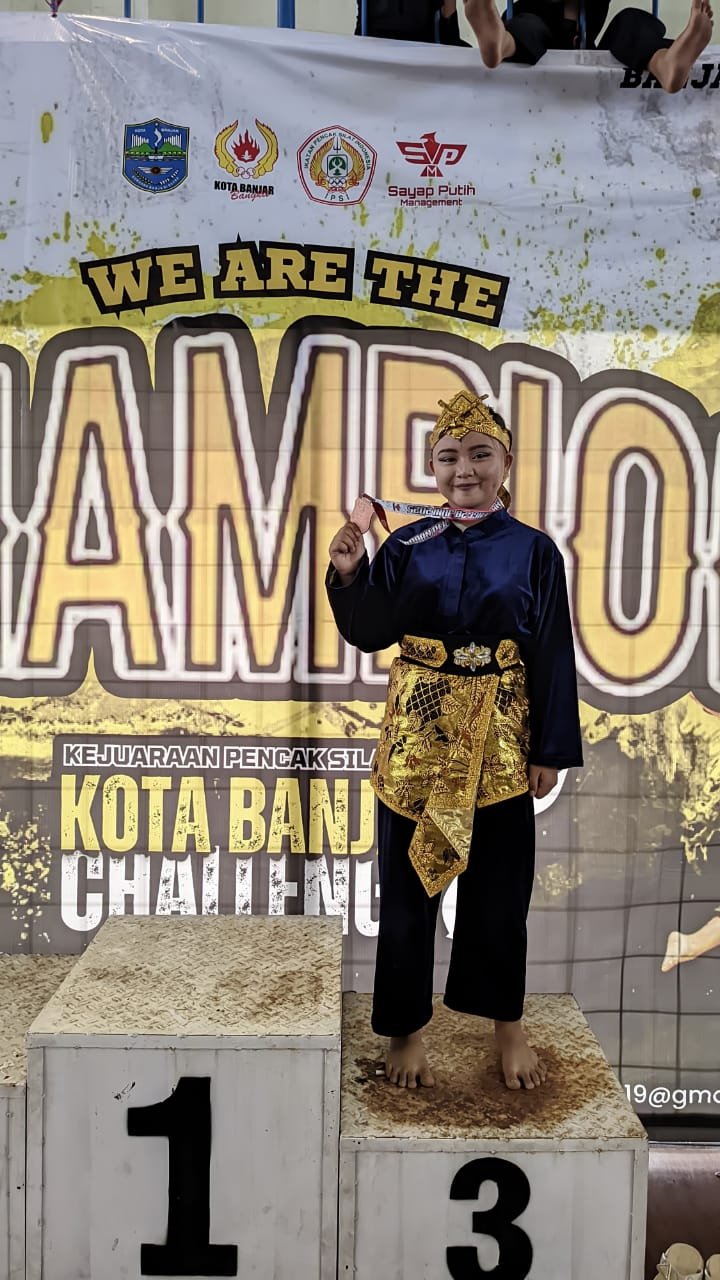 JUARA II TUNGGAL BAKU PRA-REMAJA